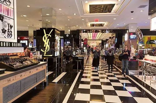 购物中心的隐形引擎 钟表零售如何成为顾客停留时间的关键变量